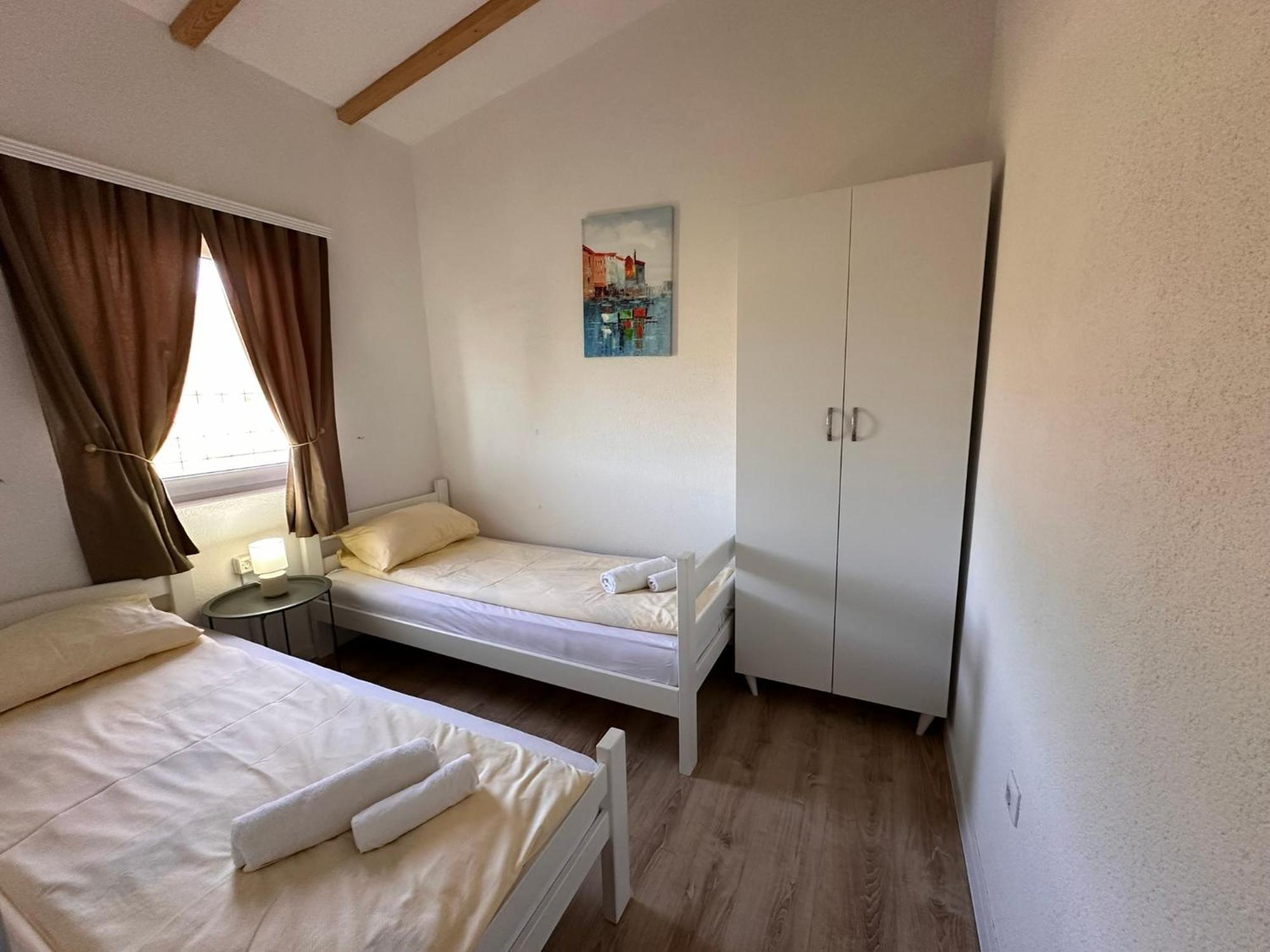 Holiday Home Emma Bihać エクステリア 写真