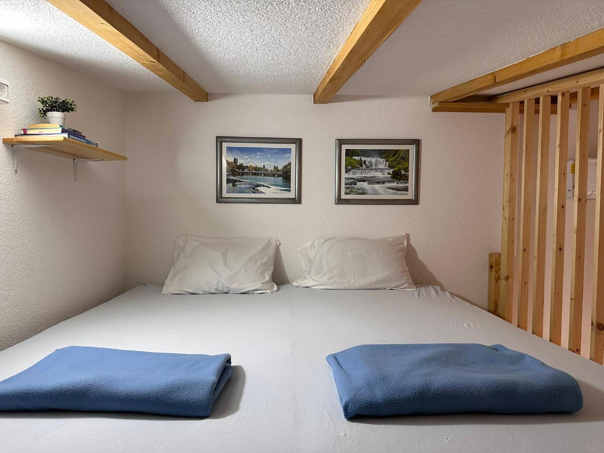 Holiday Home Emma Bihać エクステリア 写真